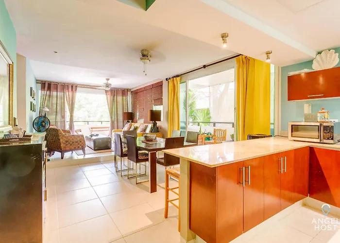 New Tropical Vibe With Roof Pool 3 Blks