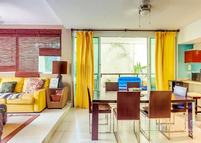 Casa de férias New Tropical Vibe With Roof Pool 3 Blks *